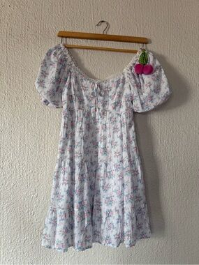Altar’d STATE beautiful Floral Puff Sleeve Dress NWOT M White Cherry Charm